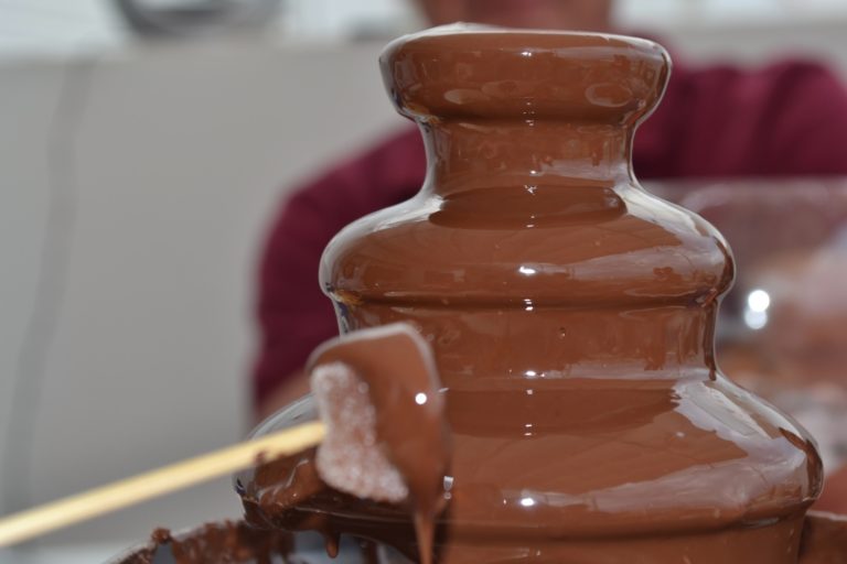 Čokoladna glazura: 10 ideja za savršenu čokoladnu glazuru
