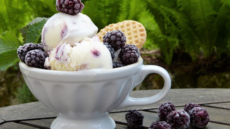 Domaći sladoled od prirodnih sastojaka – 10 recepata za vruće ljetne dane