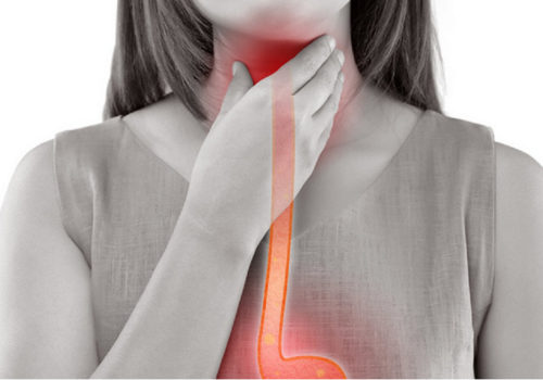 Upaljeno grlo i grlobolja – kako se riješiti neugodnih simptoma?