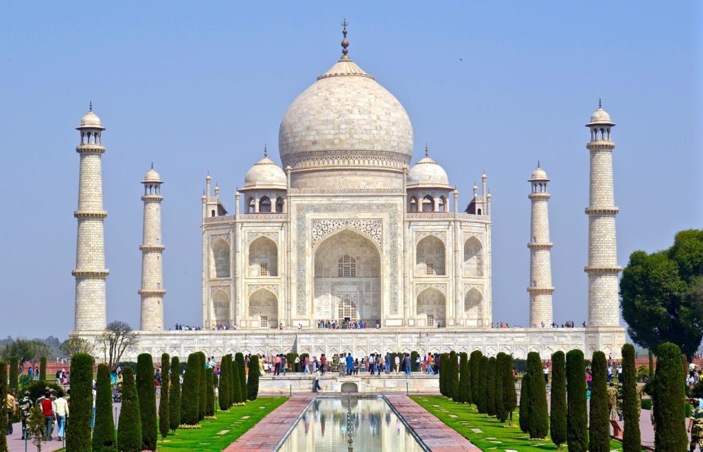 Parovi - Taj Mahal