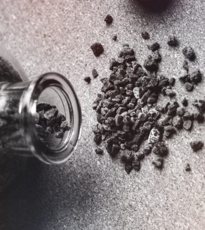 4 načina kako aktivni ugljen pomaže zdravlju i okolišu