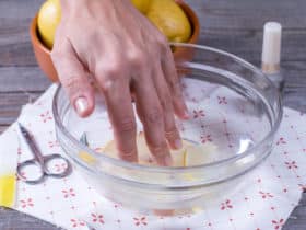 Kako koristiti limun za gljivice na noktima? Top 20 načina